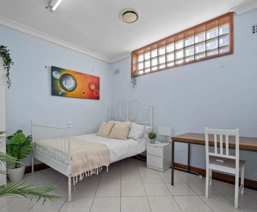 propertyImage