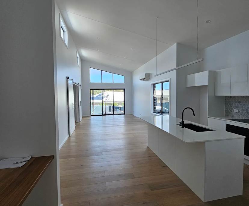 Unfurnished room in a share house