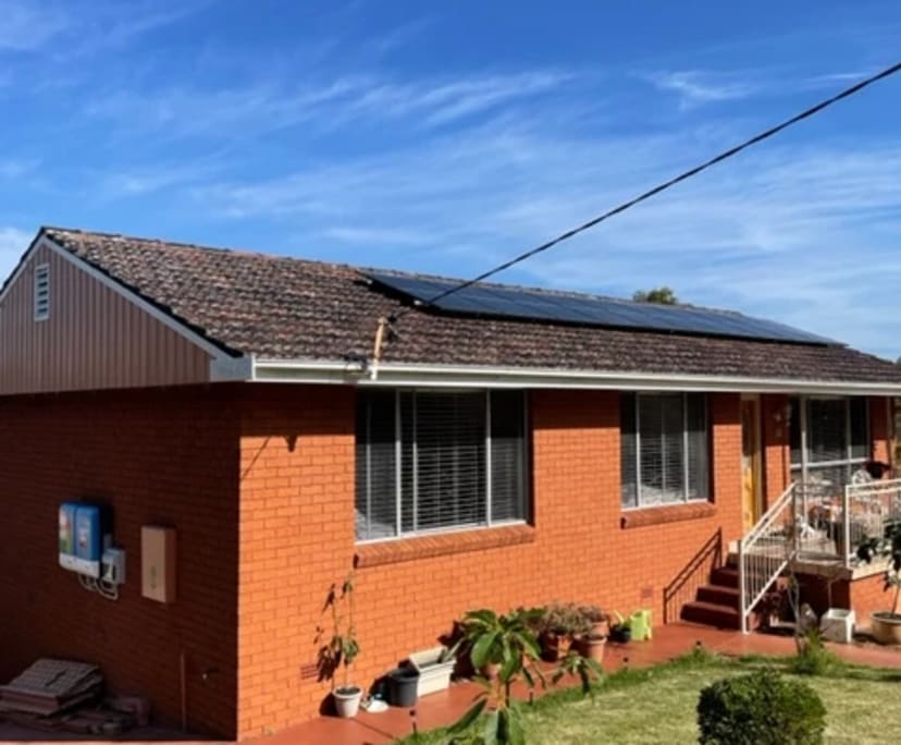 Room for Rent in Wyoming, NSW 265, Furnished, Sha...