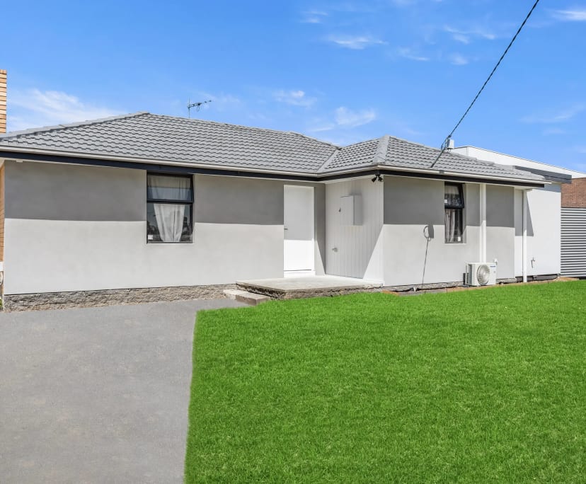 propertyImage