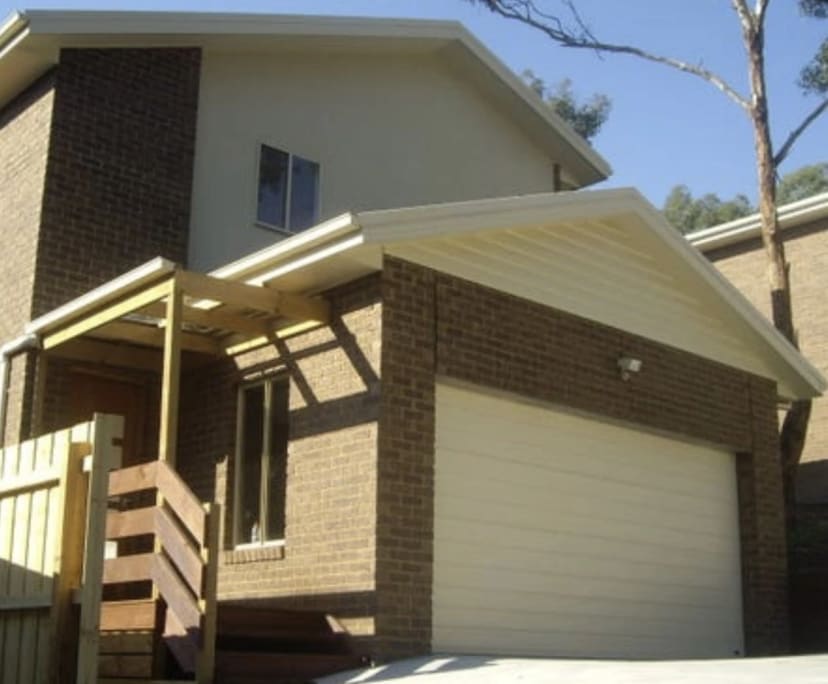 Whole property with 3 rooms for rent