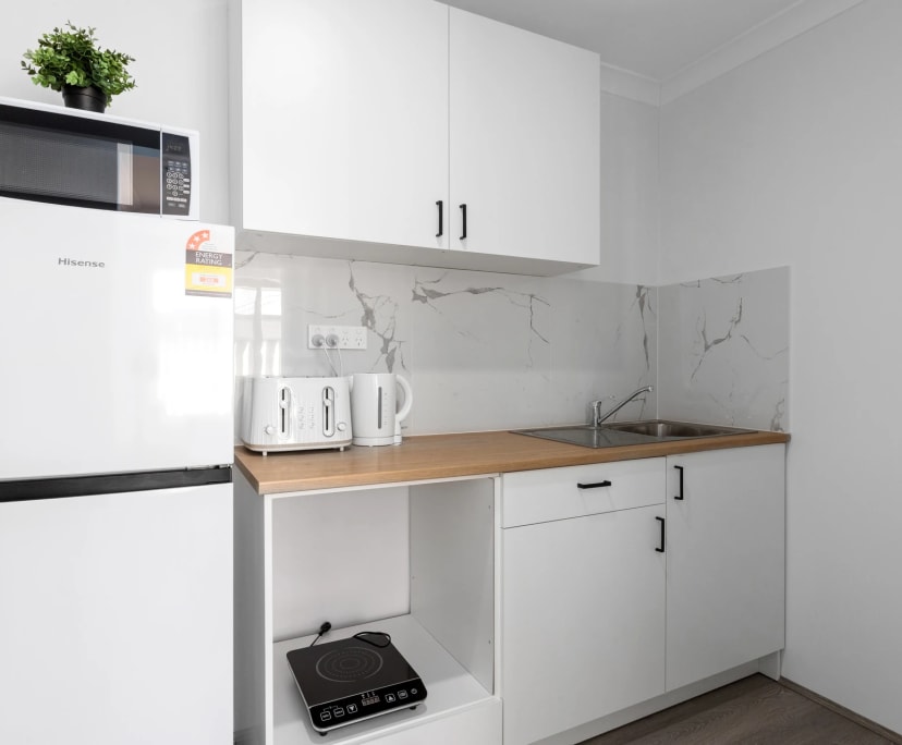 Room for Rent in Bertram, Perth 350, Furnished, E...