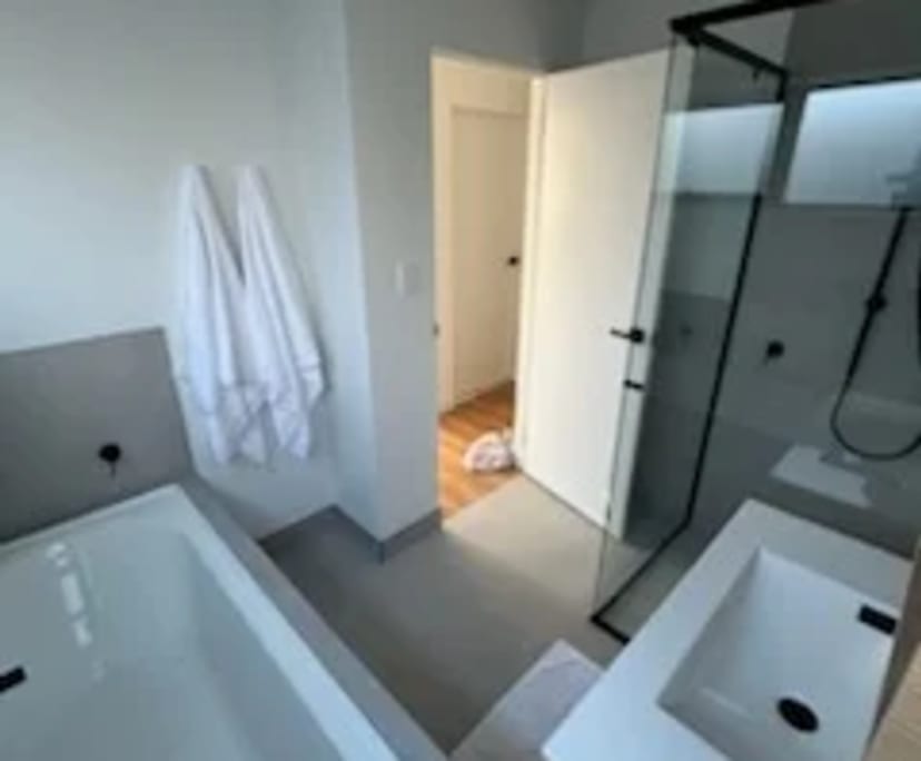 $350, Share-house, 3 bathrooms, Prospect Vale TAS 7250
