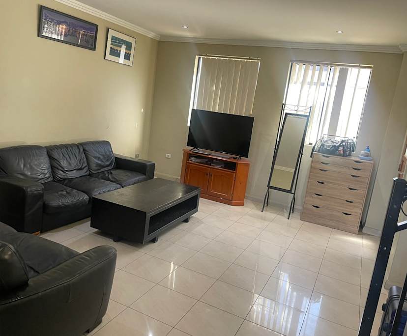 $225, Share-house, 3 bathrooms, Guildford NSW 2161