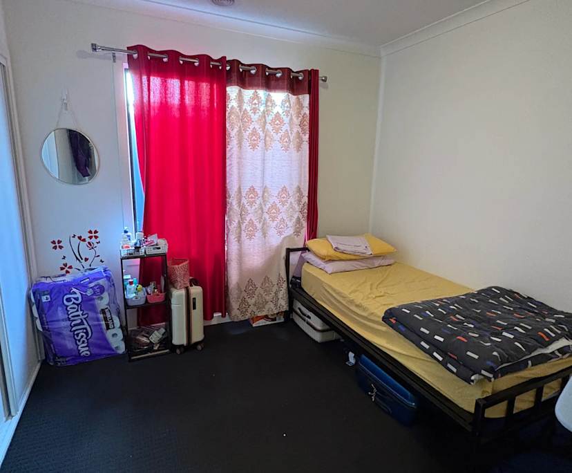 Unfurnished room with own bathroom