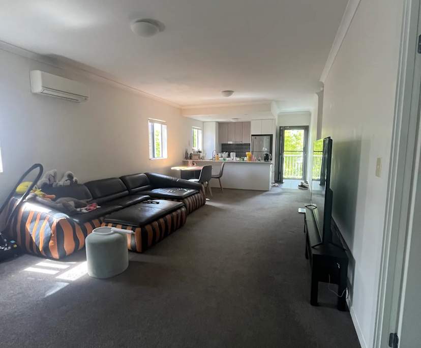 Furnished room with own bathroom