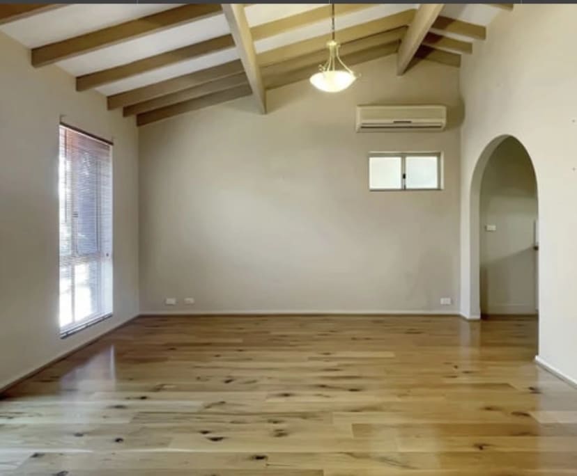 Unfurnished room in a share house