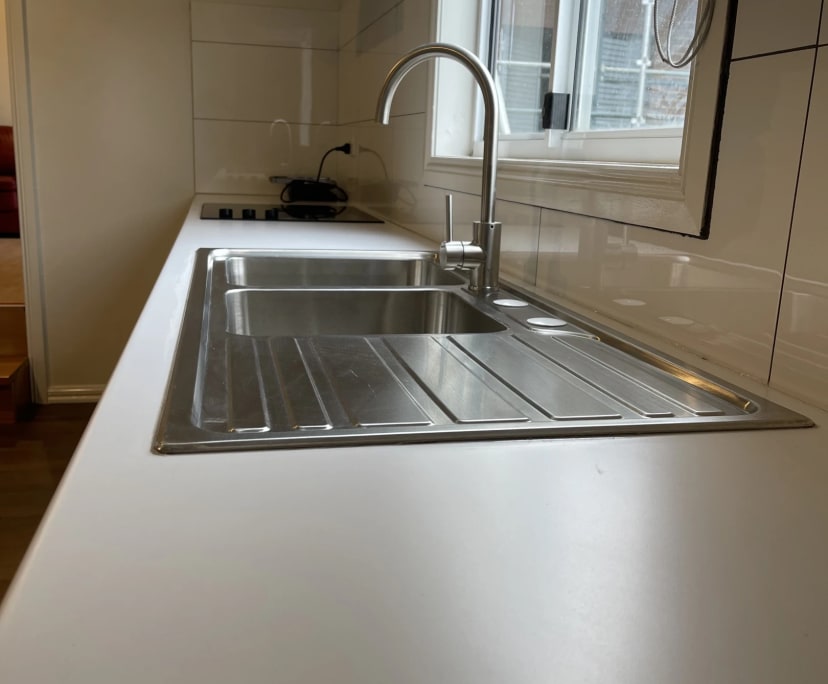 $375, Whole-property, 1 bathroom, Lilydale VIC 3140