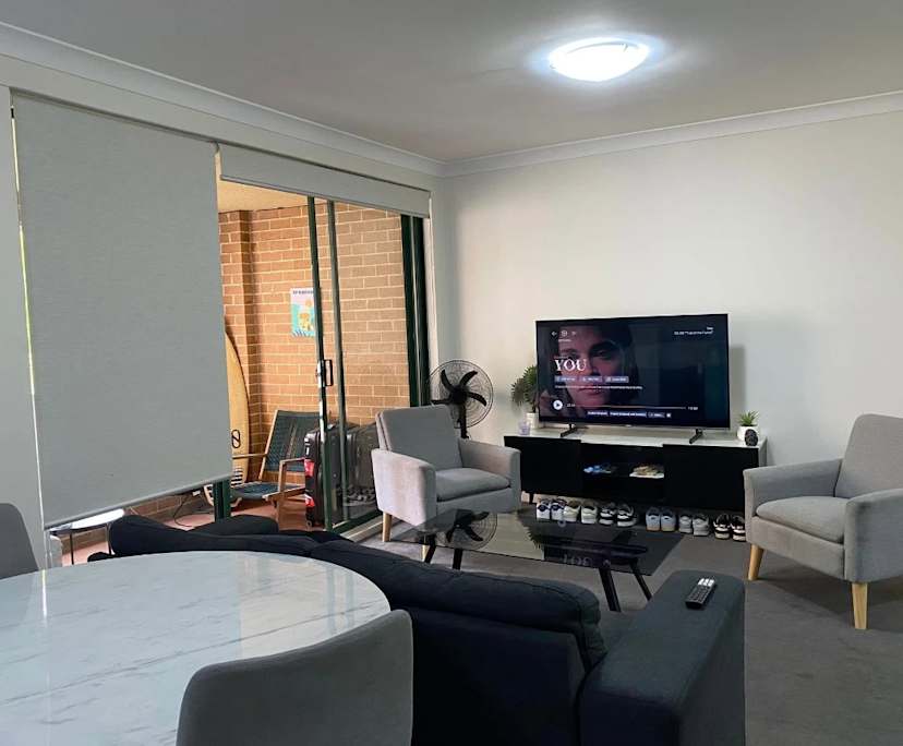 Furnished room in a flatshare