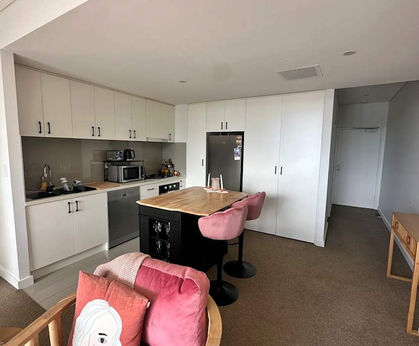 Furnished room with own bathroom