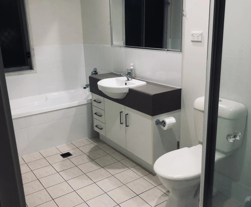$200, Share-house, 3 bathrooms, Brassall QLD 4305