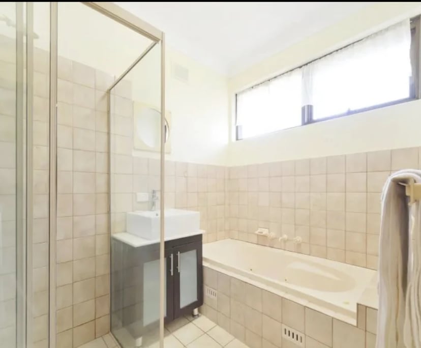 Room for Rent in Oaklands Park, Adelaide 185, Unf...