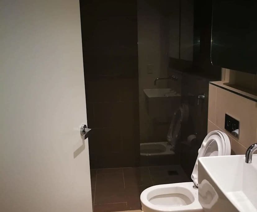 $180, Flatshare, 2 rooms, Carlton VIC 3053, Carlton VIC 3053