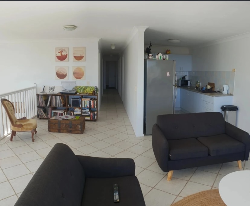 Unfurnished room in a flatshare