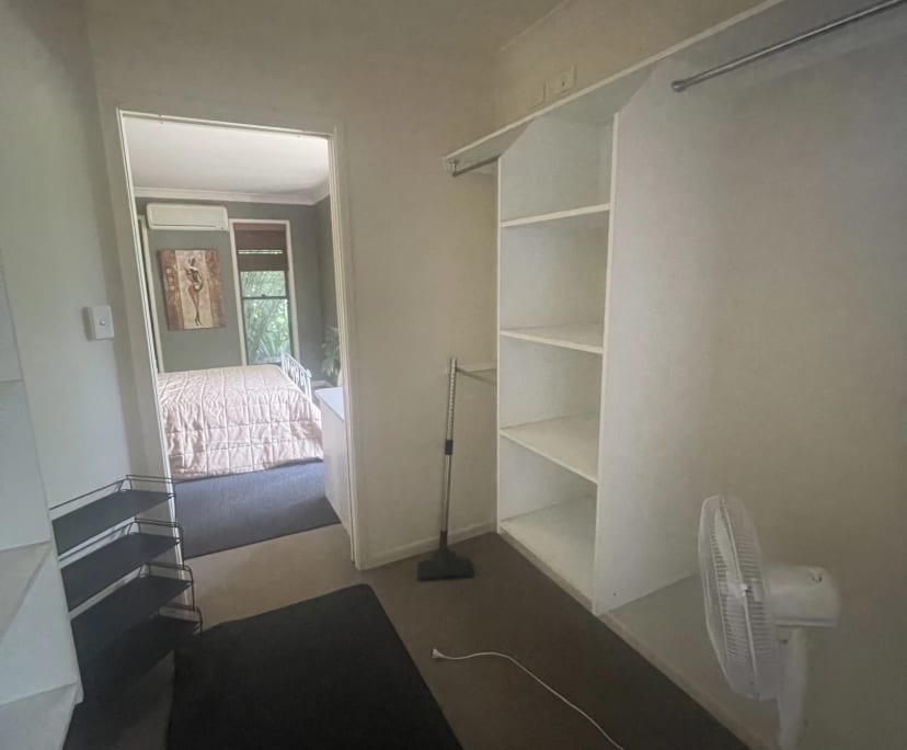 $320, Share-house, 4 bathrooms, Ashmore QLD 4214