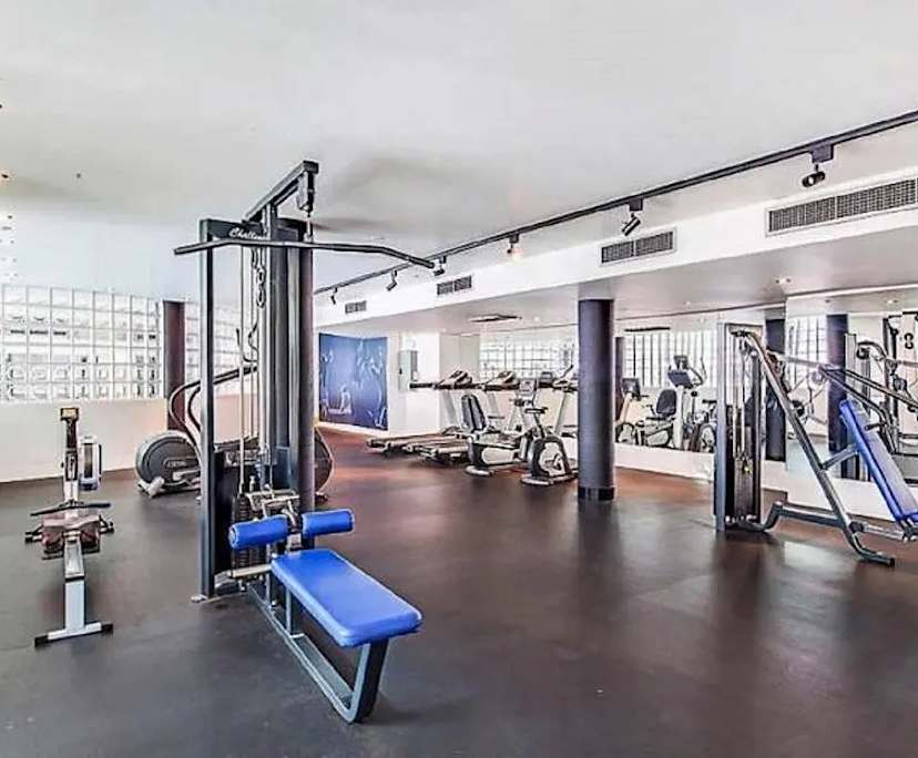 $699, 1-bed, 1 bathroom, Melbourne VIC 3000