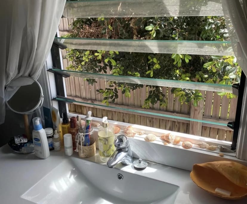 Unfurnished room in a share house