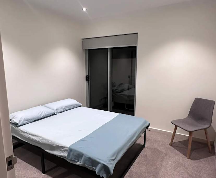 Furnished room with own bathroom