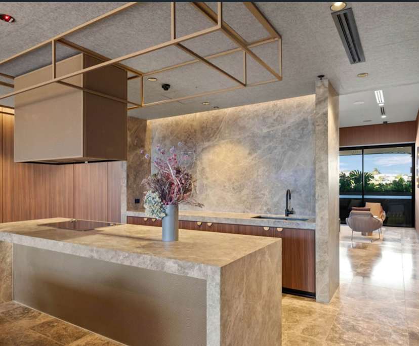 $450, Flatshare, 2 bathrooms, Newstead QLD 4006