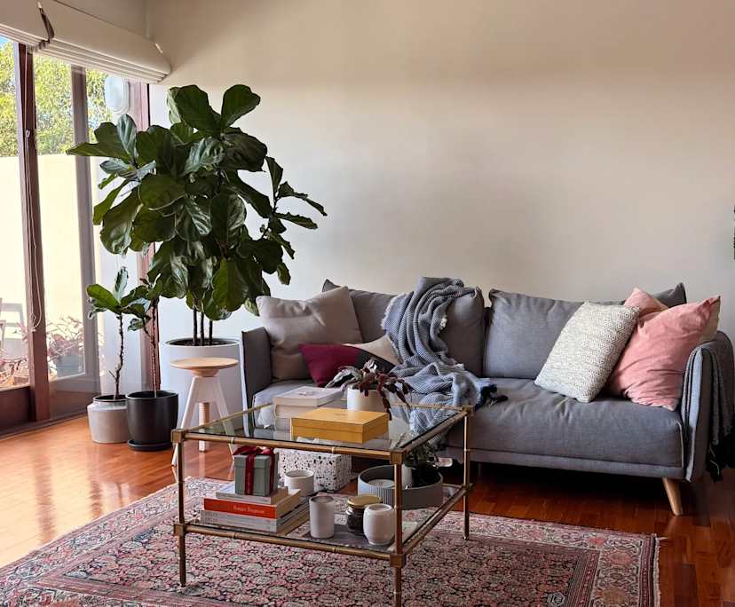 Room in a share house