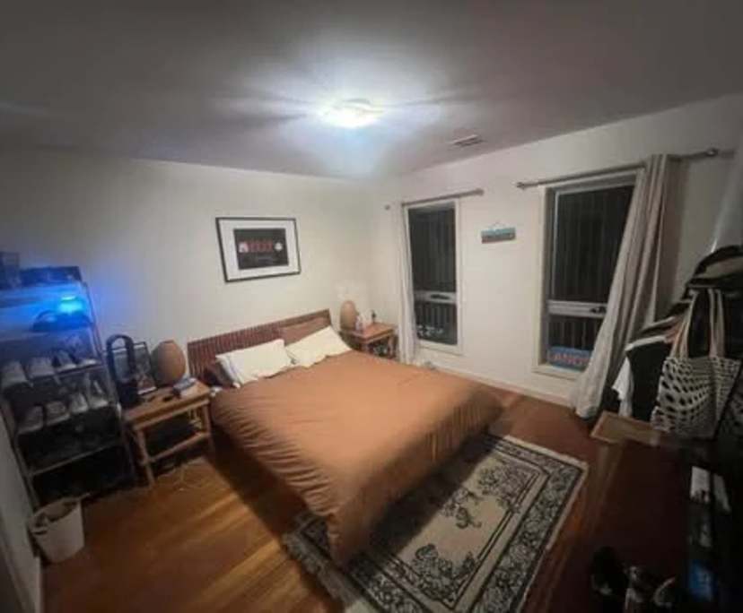 Unfurnished room with own bathroom