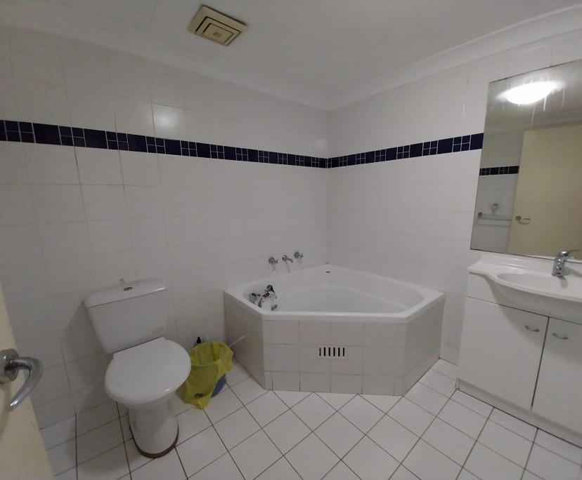 $405, Flatshare, 3 bathrooms, Ashfield NSW 2131