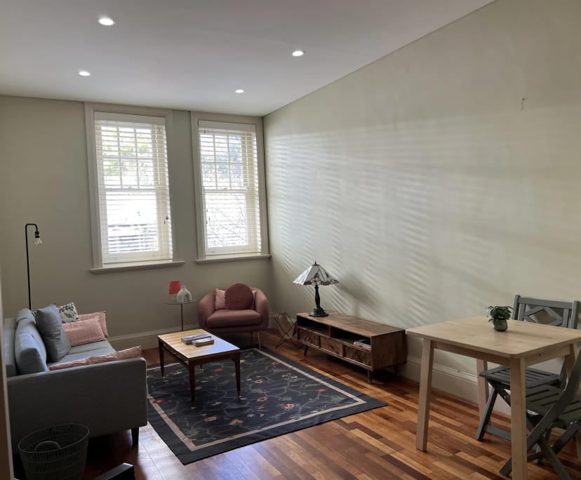 Whole property with 2 rooms for rent