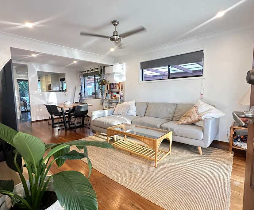 Unfurnished room in a share house