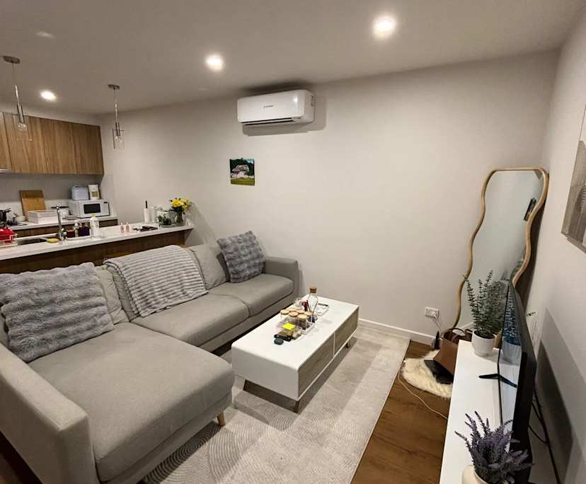 Furnished room in a share house