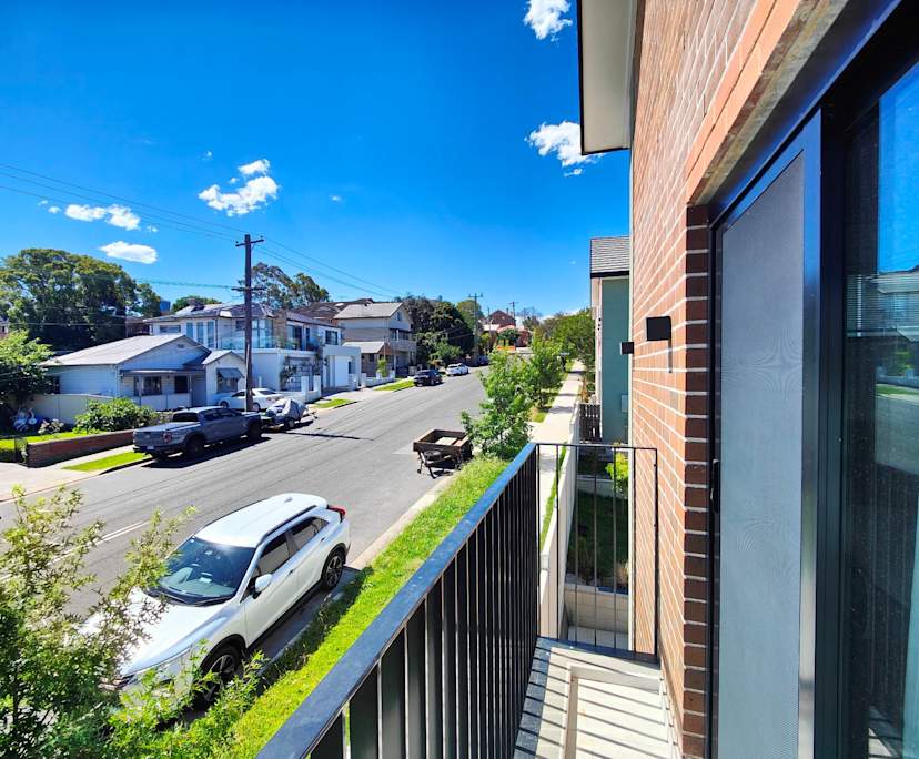 Furnished room with ensuite in a share house