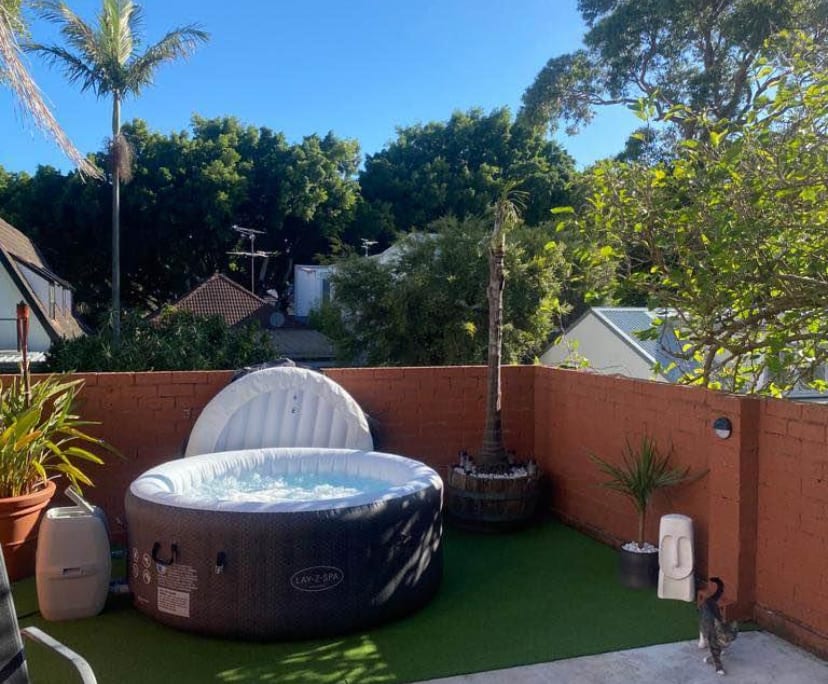 Furnished room in a share house