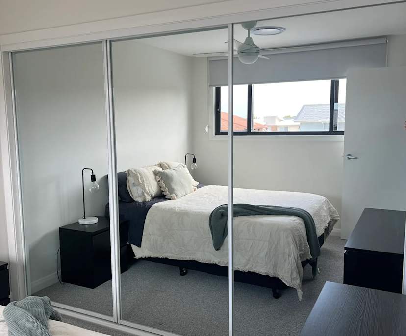 Furnished room with own bathroom