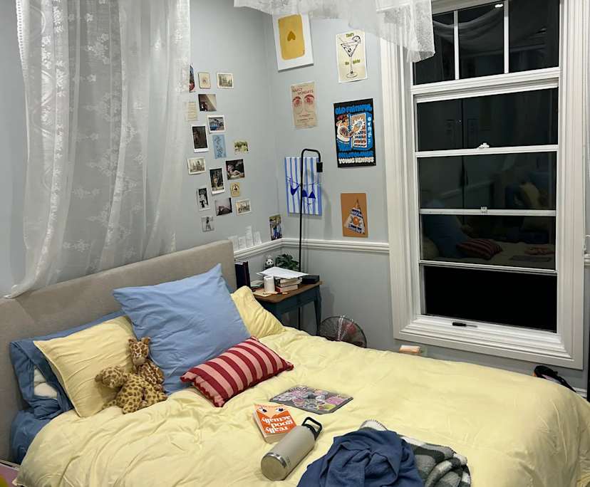 Unfurnished room in a share house