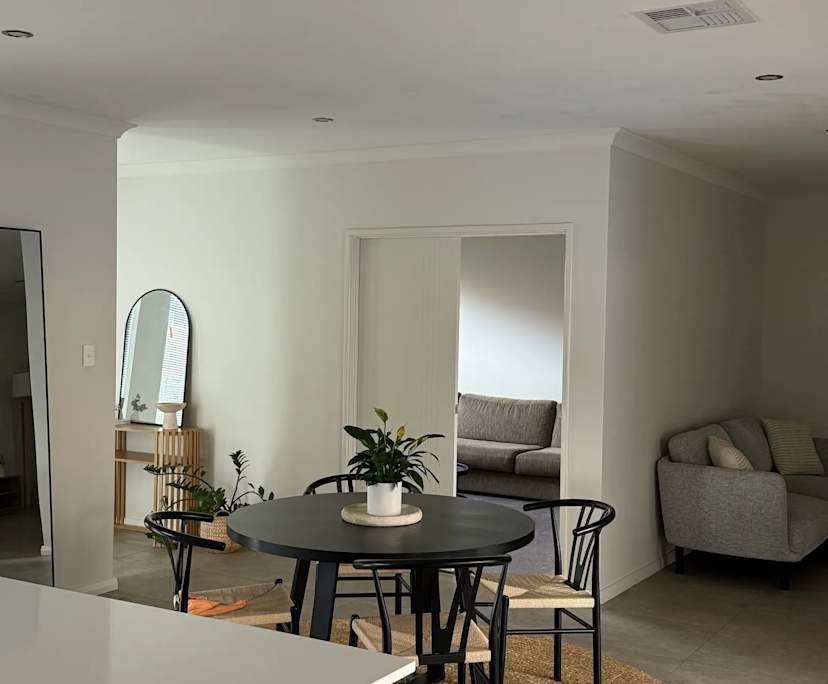 Unfurnished room in a share house