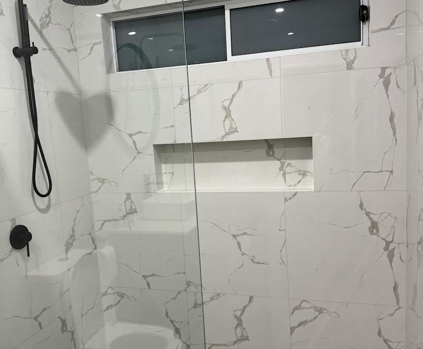 Unfurnished room with own bathroom