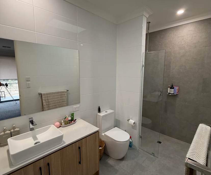 $350, Share-house, 3 bathrooms, Sturt SA 5047