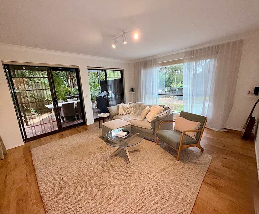 Unfurnished room with own bathroom
