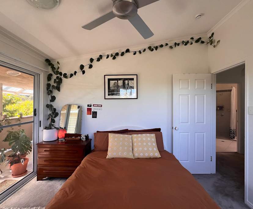 $400, Share-house, 3 bathrooms, Sunshine Beach QLD 4567