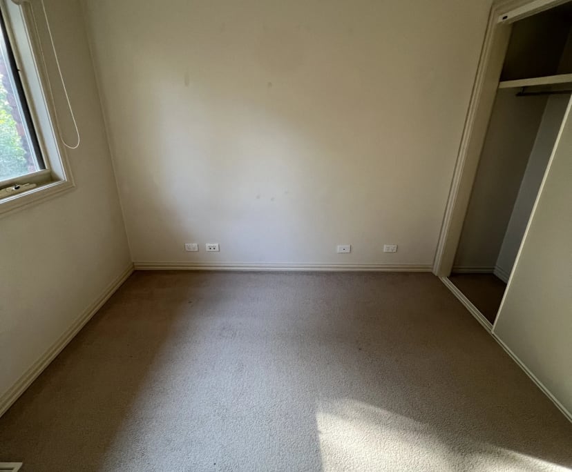 Room for Rent in Mitcham, Melbourne 300, Unfurnis...