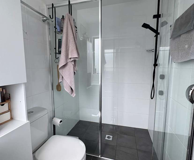 $370, Share-house, 3 bathrooms, Birmingham Gardens NSW 2287