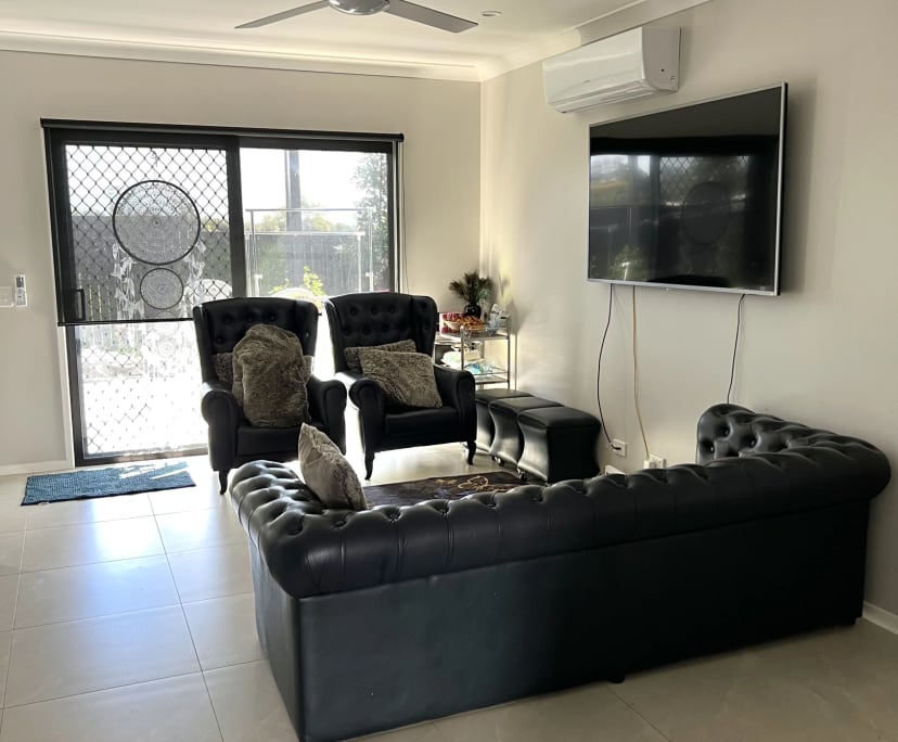 Room for Rent in Richlands, Brisbane 220, Furnish...