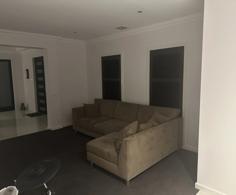 $250, Share-house, 2 bathrooms, Doreen VIC 3754