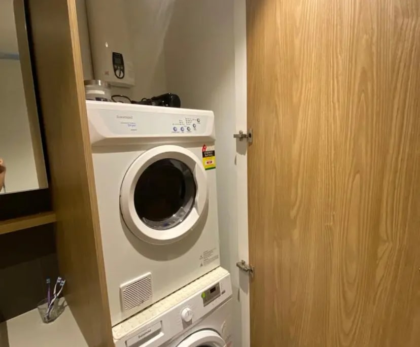 $380, Flatshare, 2 bathrooms, Melbourne VIC 3000