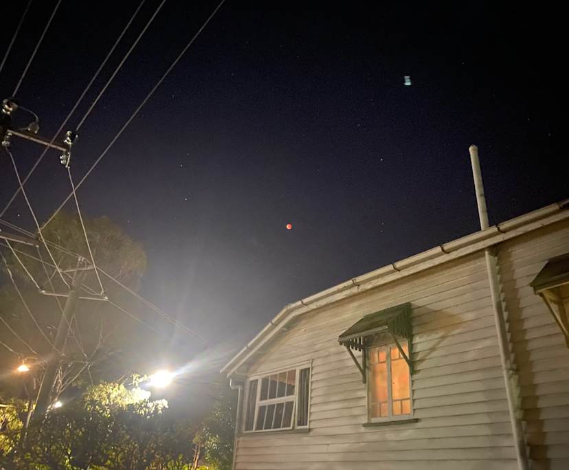 $280, Share-house, 3 bathrooms, Burleigh Heads QLD 4220