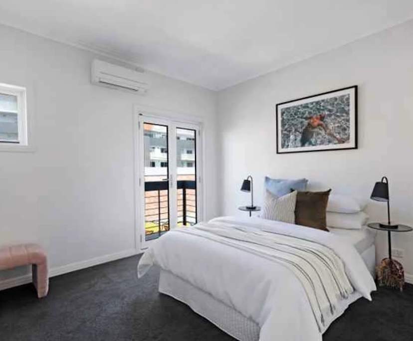 Unfurnished room in a share house