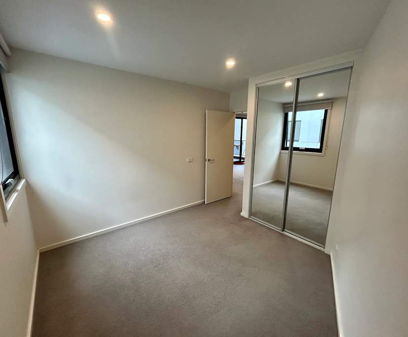 $300, Flatshare, 2 bathrooms, Fyshwick ACT 2609