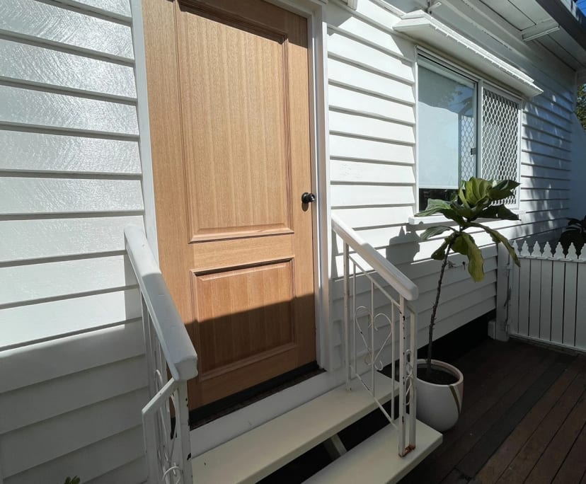 Room for Rent in Camp Hill, Brisbane 500, Flexibl...