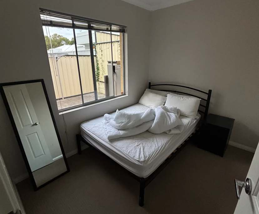 Furnished room with own bathroom