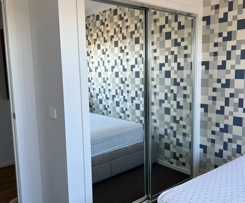 Room for Rent in Donnybrook, Melbourne 180, Furni...