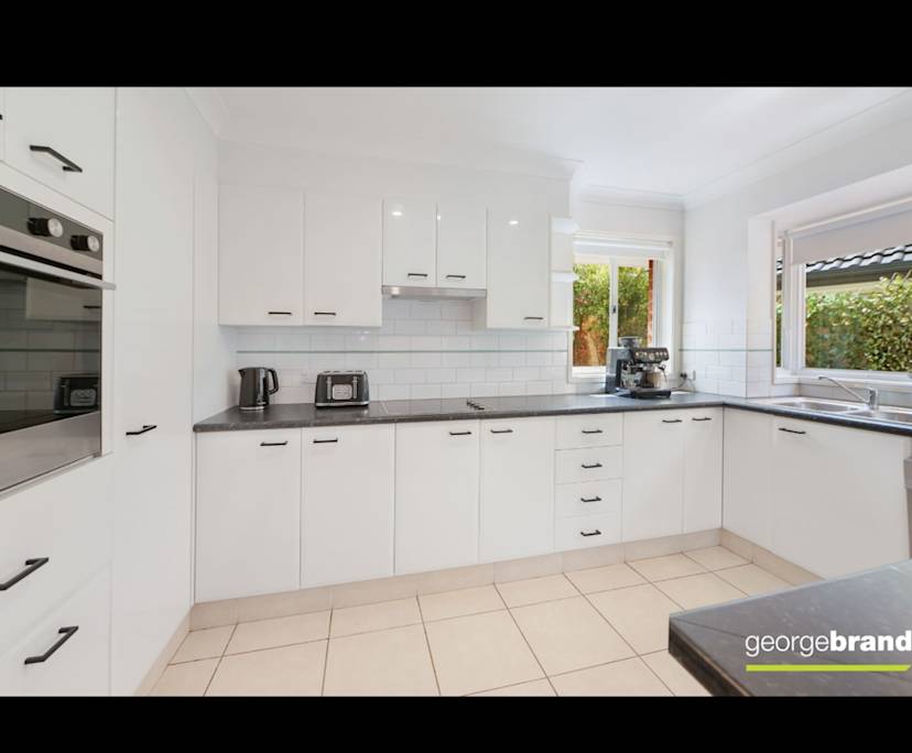 $350, Share-house, 3 bathrooms, Green Point NSW 2251
